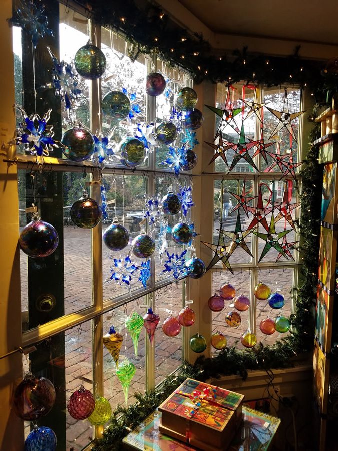 Window Of Ornaments In Peddlers Villlage