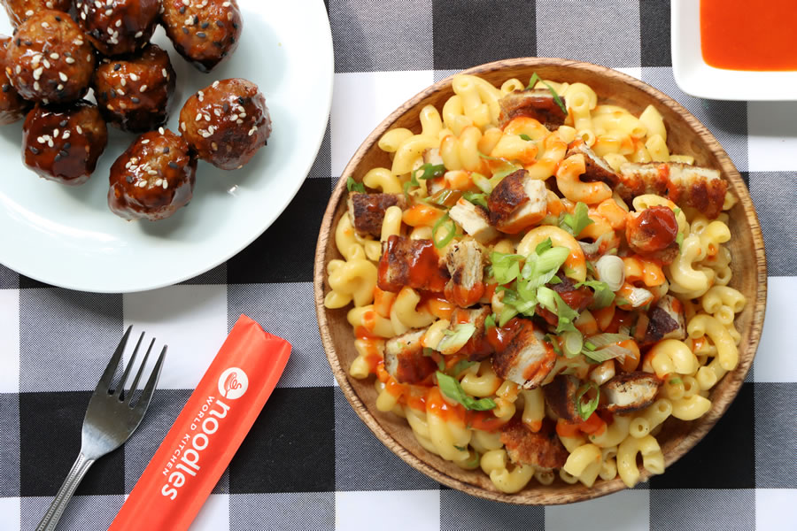 Noodles & Company Buffalo Mac & Cheese with a side of meatballs